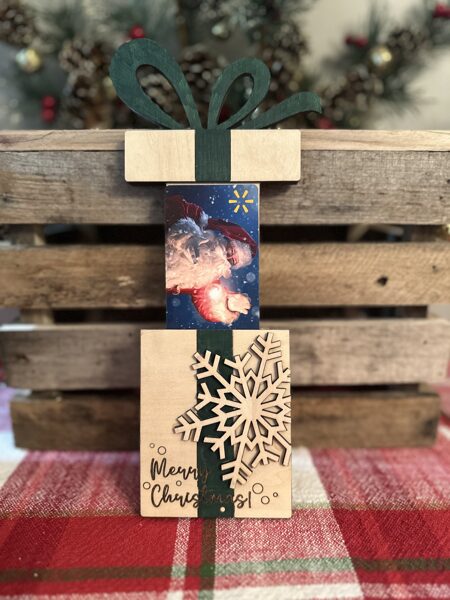 Merry Christmas snowflake gift card holder
